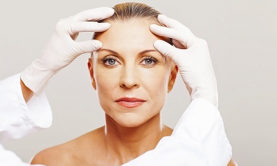 Самые популярные процедуры для омоложения в 2021 году